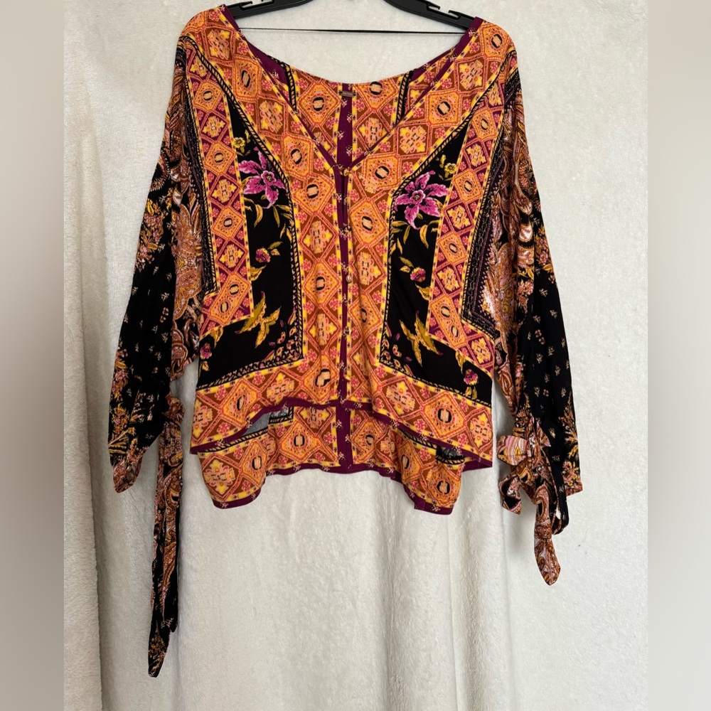 Free People Catch Me If You Can Top - Picture 2 of 5